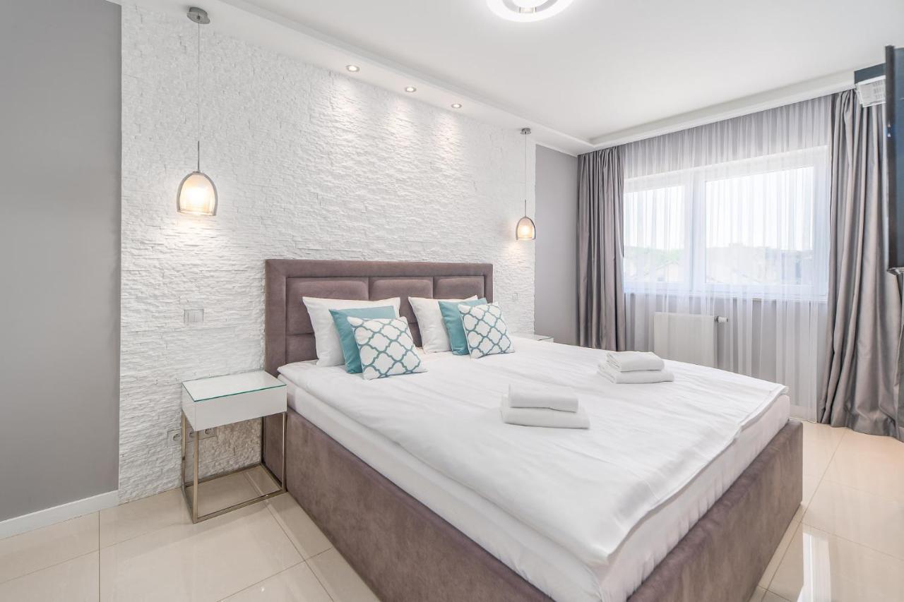 Stylish Vacation Apartment With Parking In Miedzyzdroje By Noclegi Renters Esterno foto
