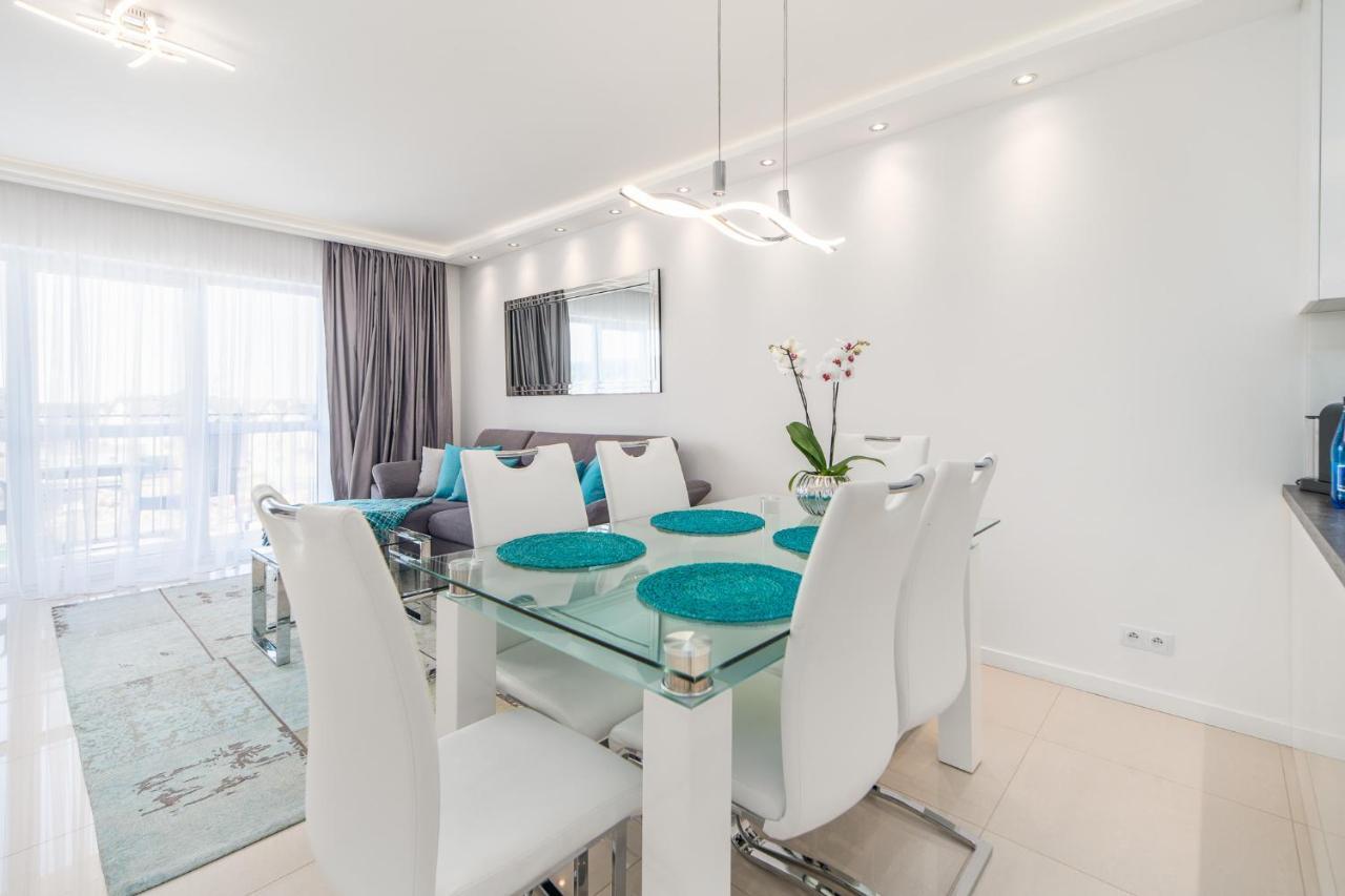 Stylish Vacation Apartment With Parking In Miedzyzdroje By Noclegi Renters Esterno foto