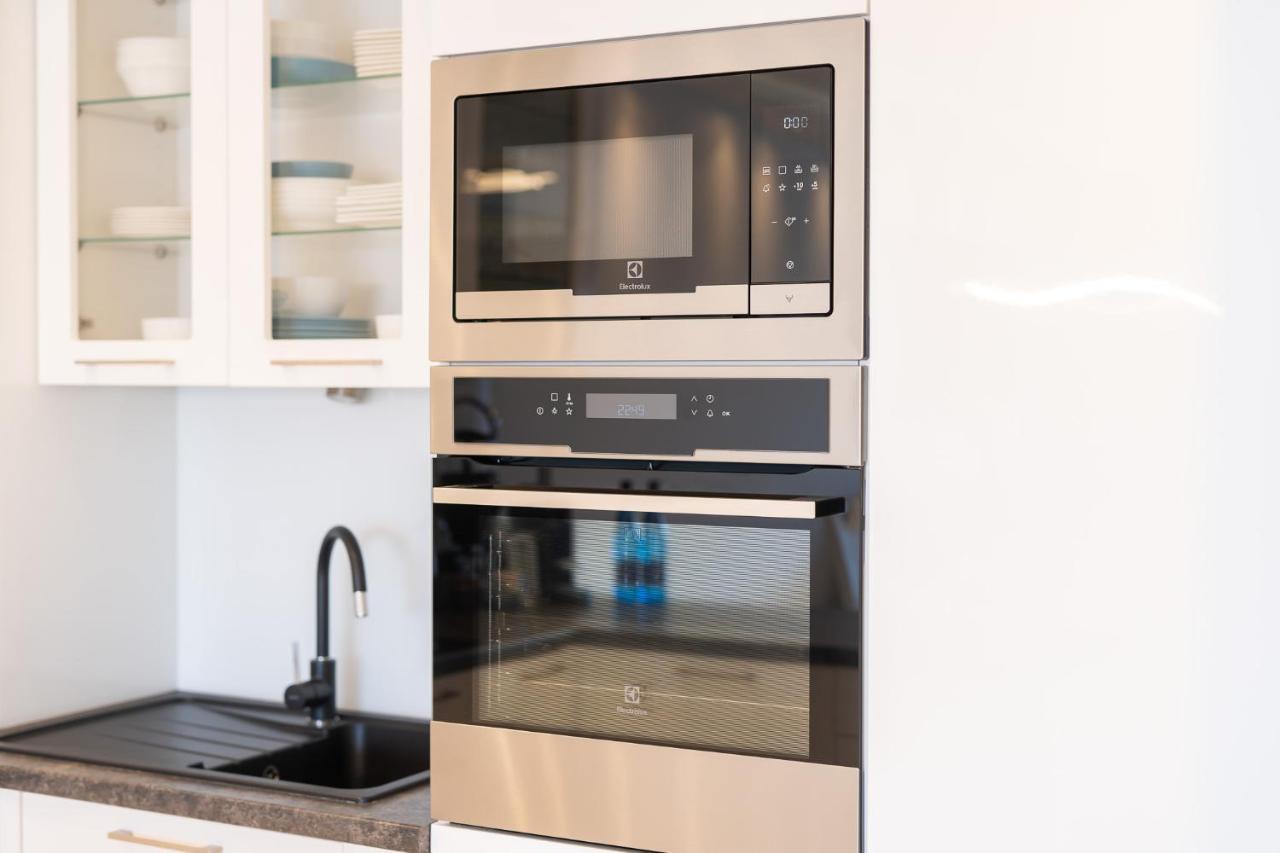 Stylish Vacation Apartment With Parking In Miedzyzdroje By Noclegi Renters Esterno foto